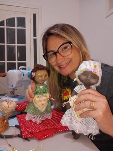 Edineia Peron - ARTESA GRAÇA COSTURADA